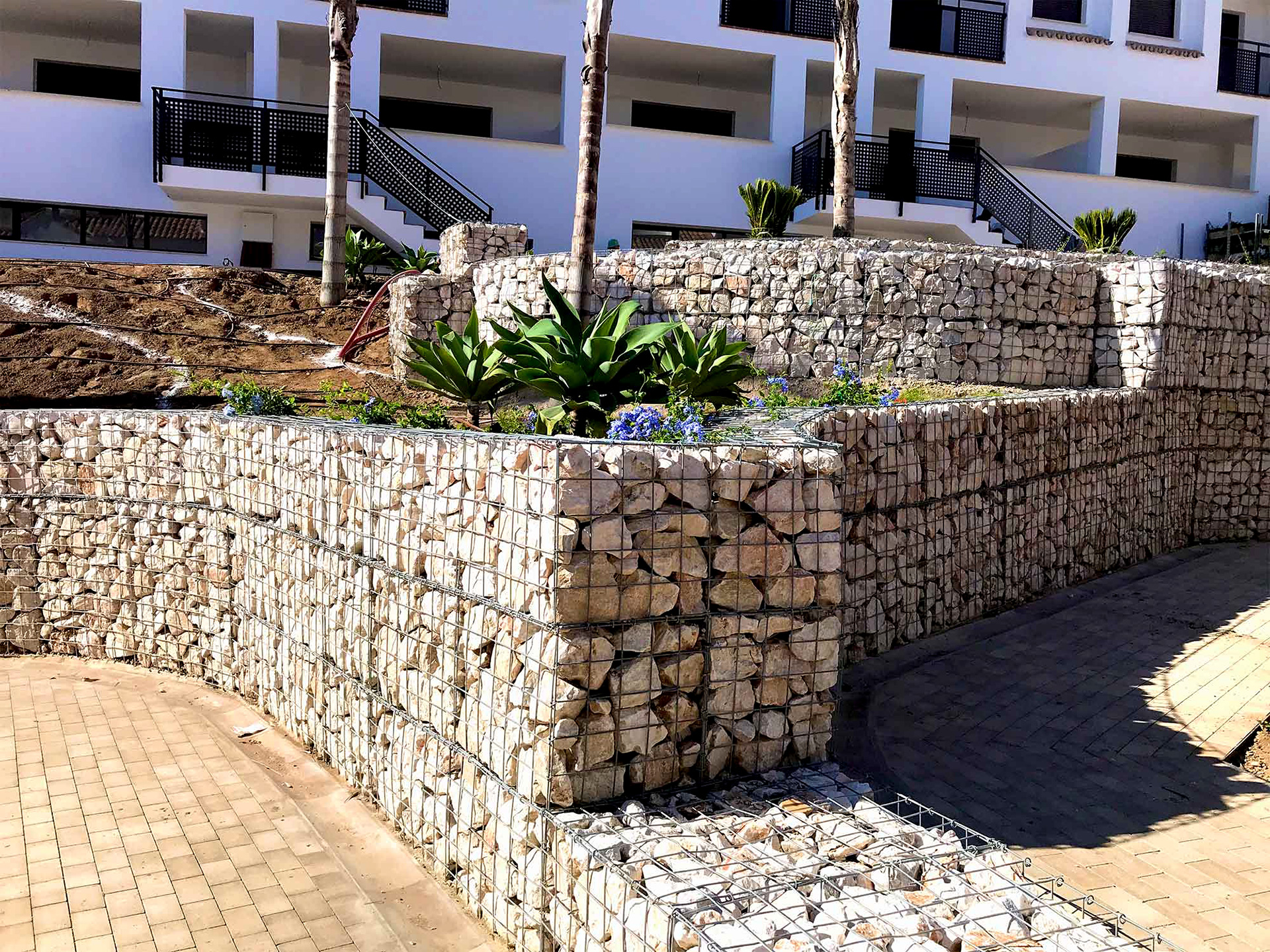 Gaviones (Iron Grid) - Mijas